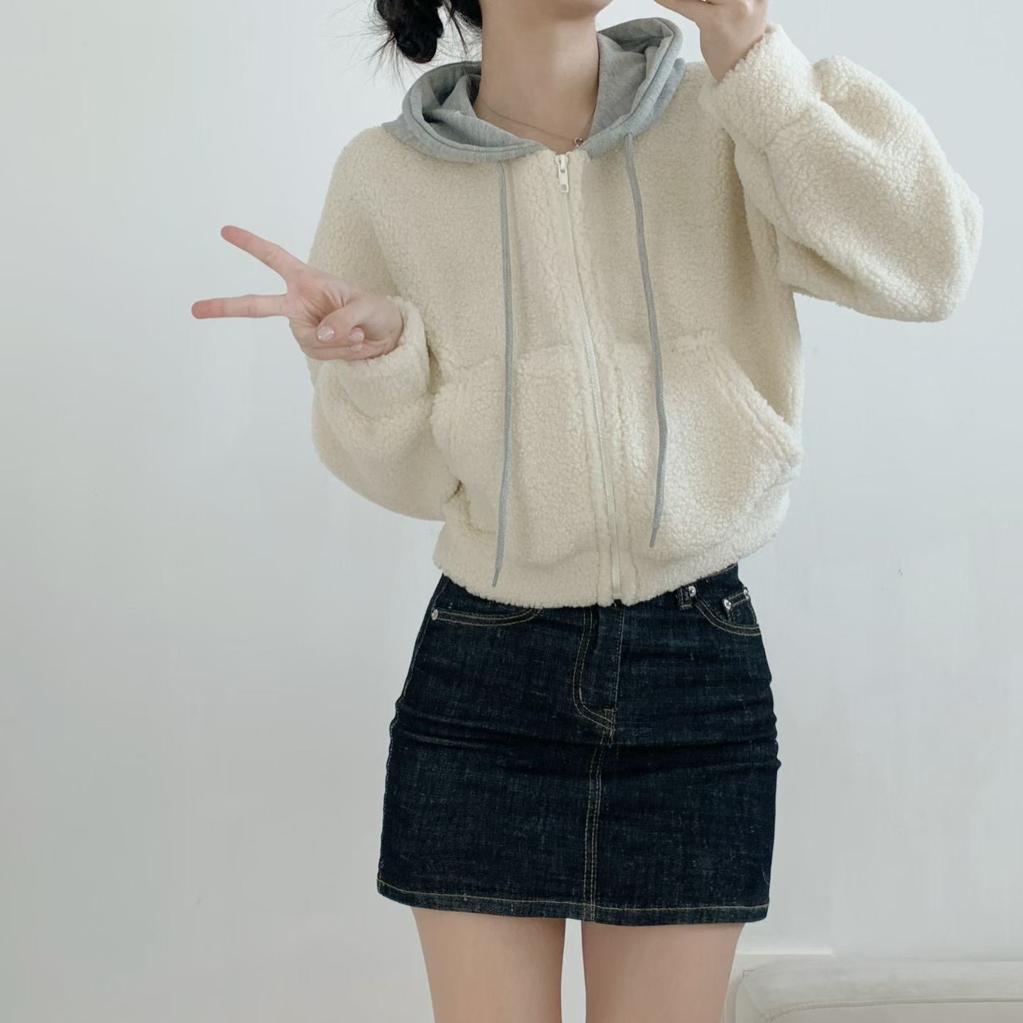 [WEBSITE EXCLUSIVE] C302 Cute Teddy Hoodie