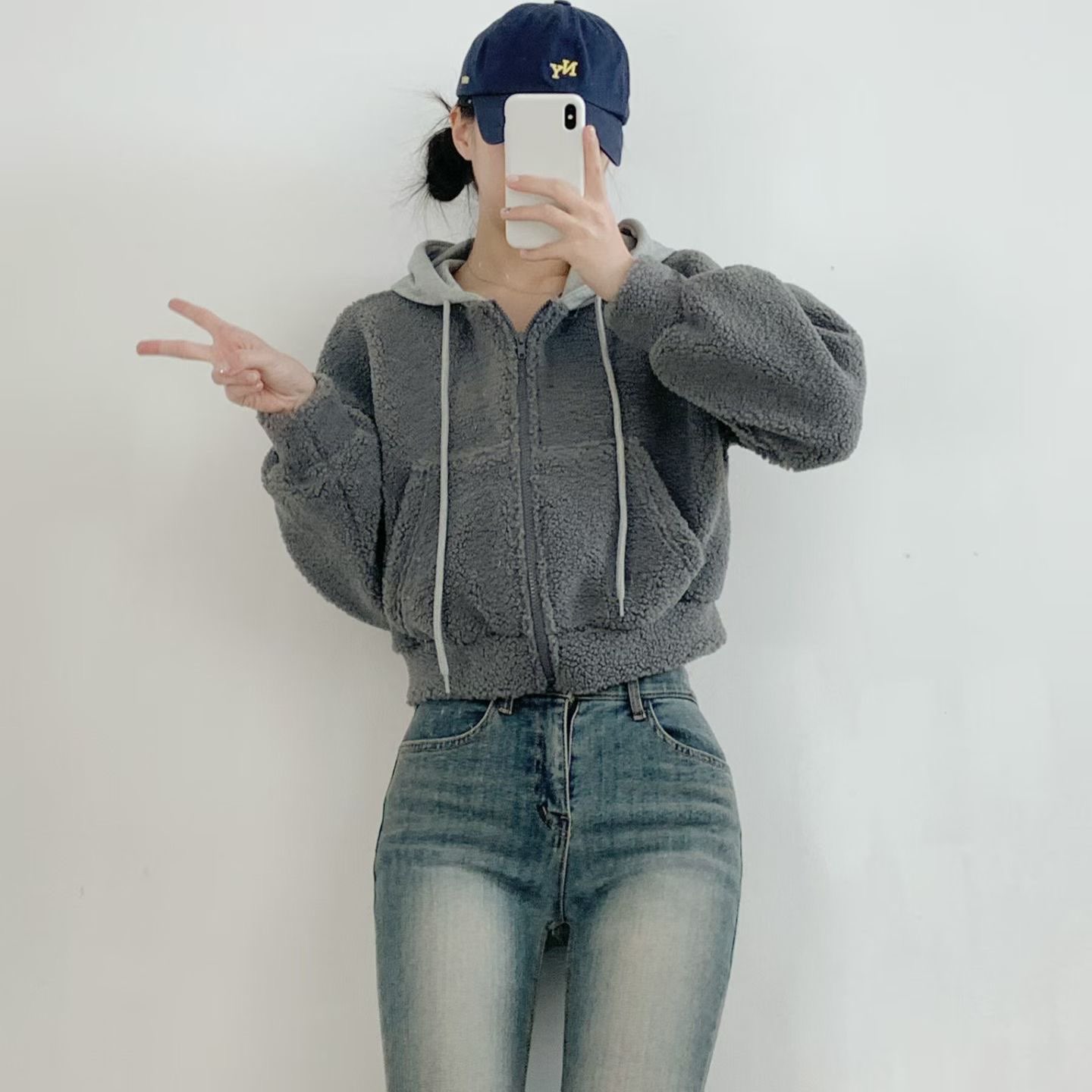 [WEBSITE EXCLUSIVE] C302 Cute Teddy Hoodie