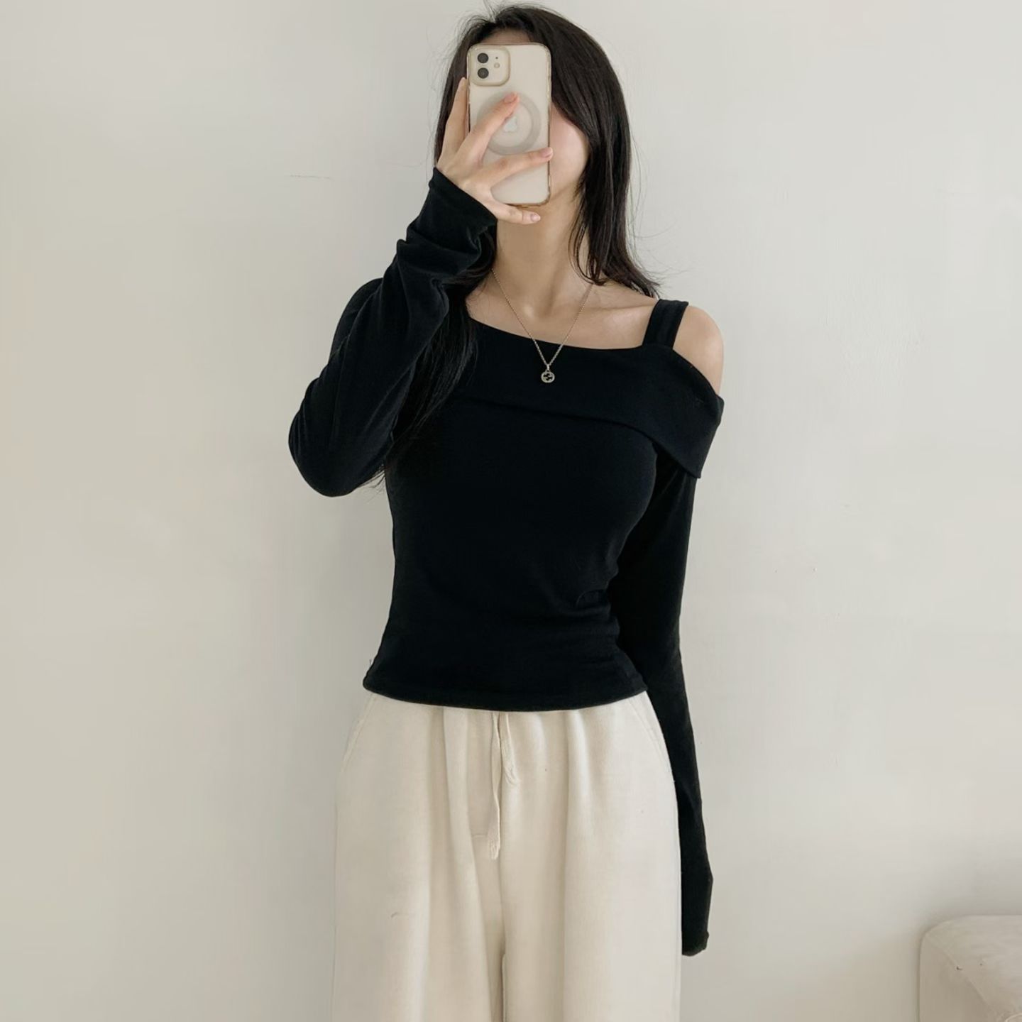 [Preorder] C303 Oblique Whisper Top