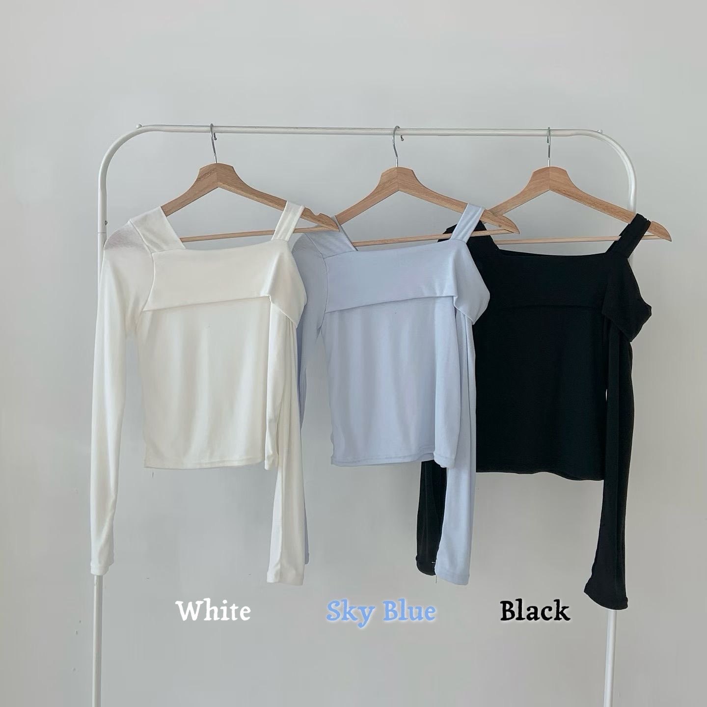 [Preorder] C303 Oblique Whisper Top