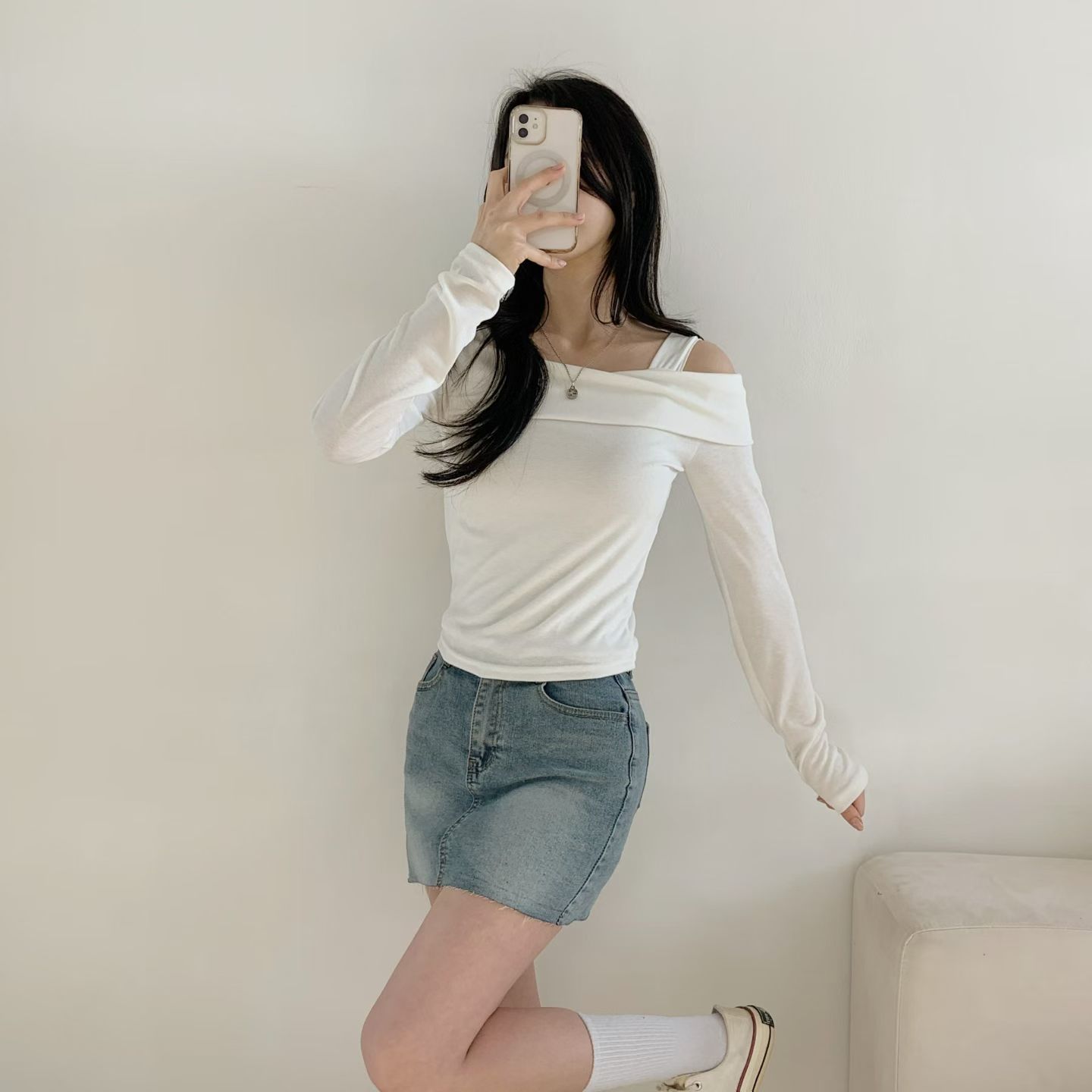 [Preorder] C303 Oblique Whisper Top