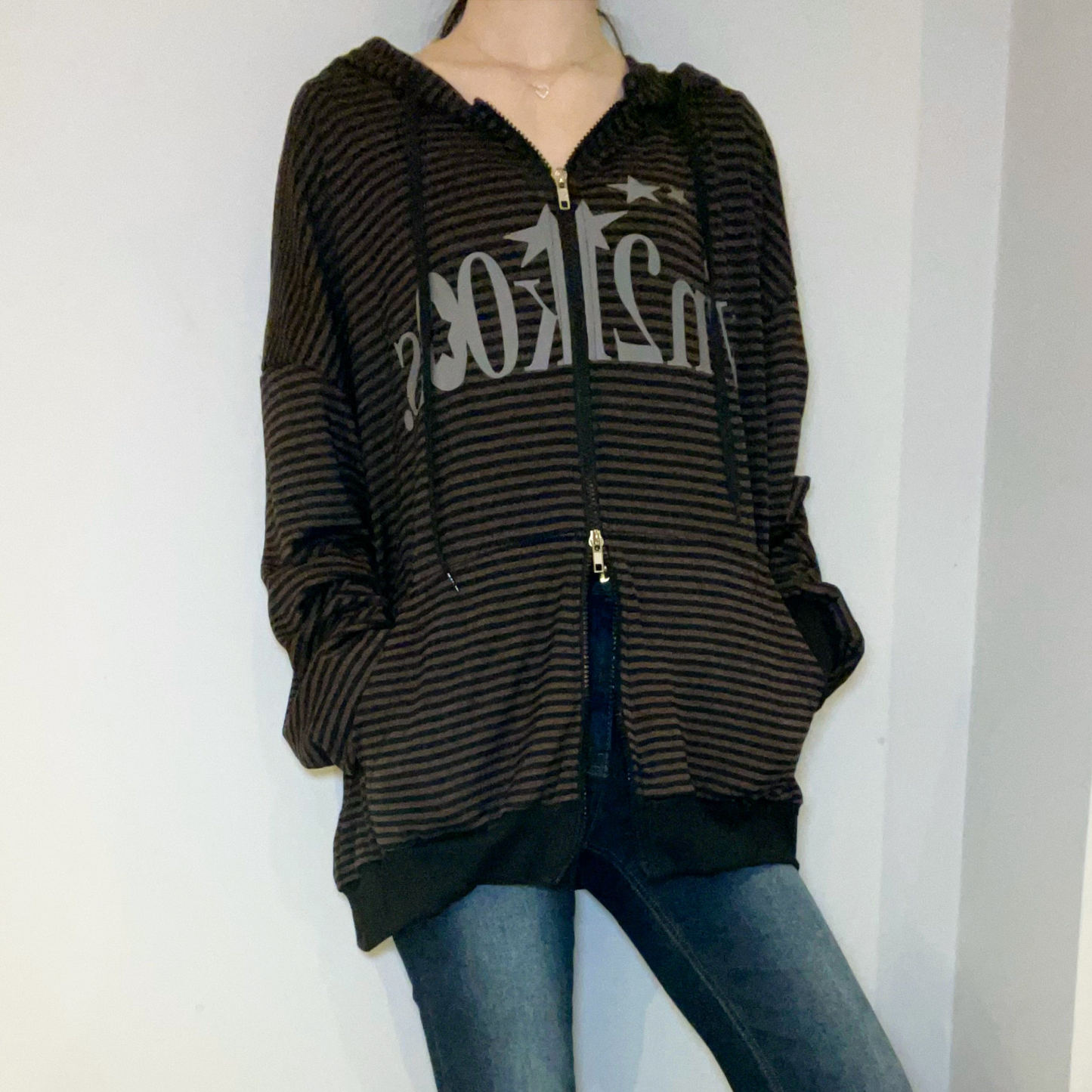 C3302 Playful Street Hoodie