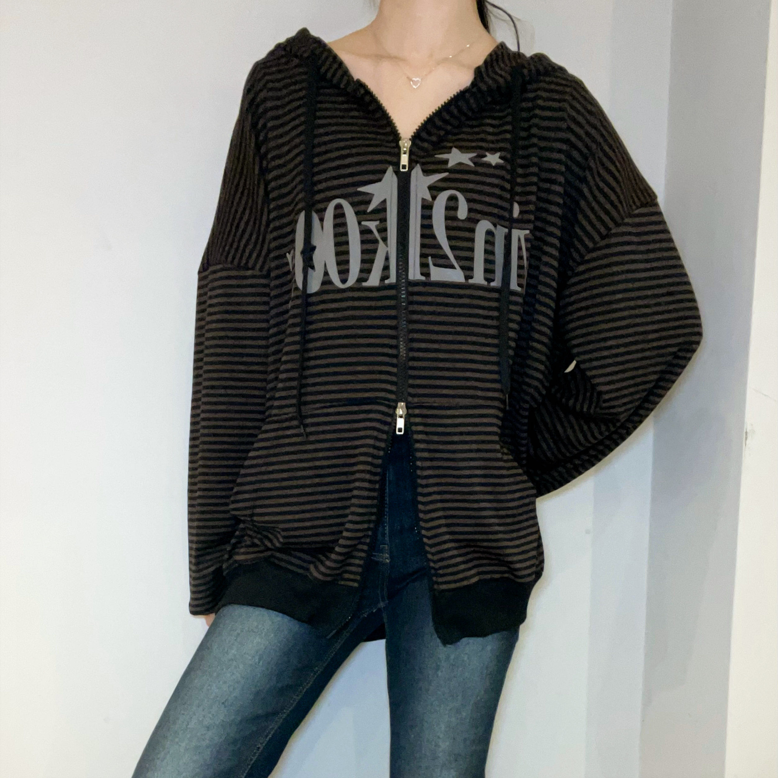 C3302 Playful Street Hoodie