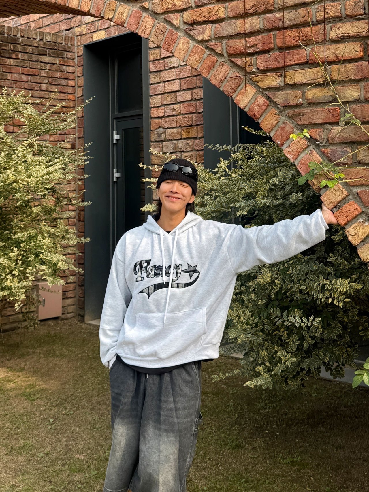 [WEBSITE EXCLUSIVE] C3304 Fancy You Hoodie