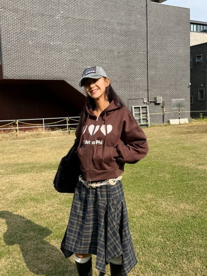 [WEBSITE EXCLUSIVE] C3305 Heartstrings Hoodie