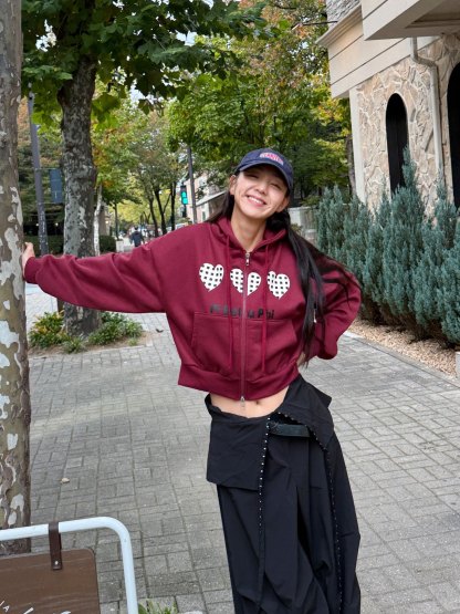 [WEBSITE EXCLUSIVE] C3305 Heartstrings Hoodie