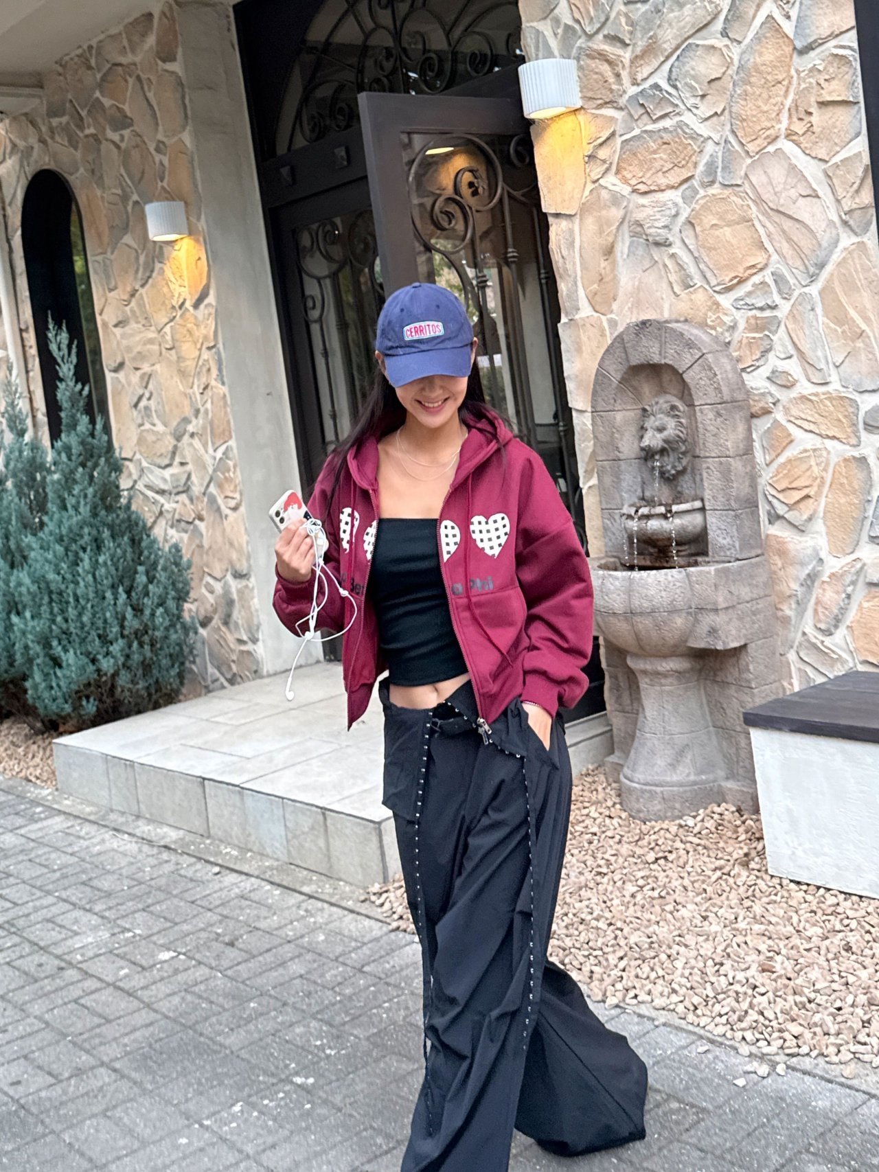 [WEBSITE EXCLUSIVE] C3305 Heartstrings Hoodie