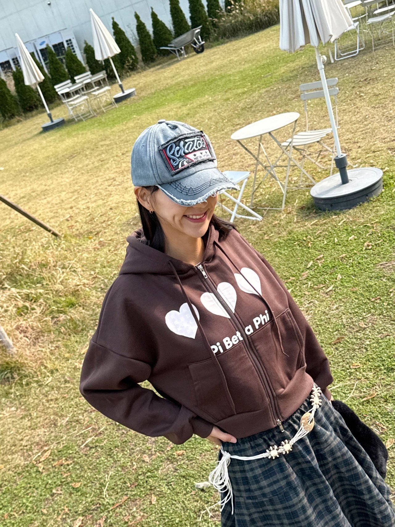 [WEBSITE EXCLUSIVE] C3305 Heartstrings Hoodie