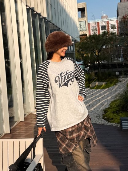 [WEBSITE EXCLUSIVE] C3308 Vintage Nostalgia Sweater