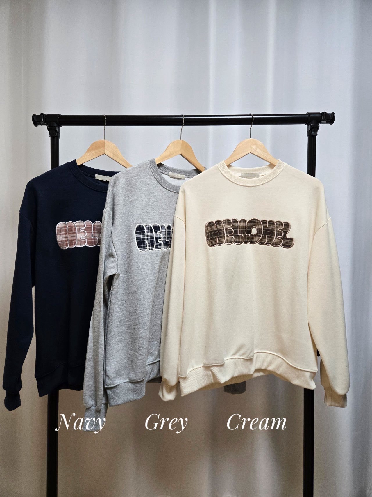 [Preorder 1st Drop Price] C3311 Hellohel Checkered Sweater