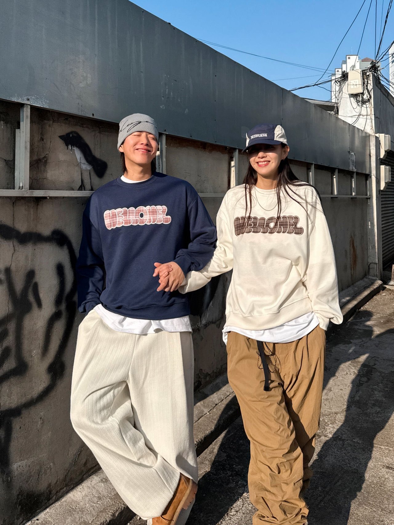 [Preorder 1st Drop Price] C3311 Hellohel Checkered Sweater