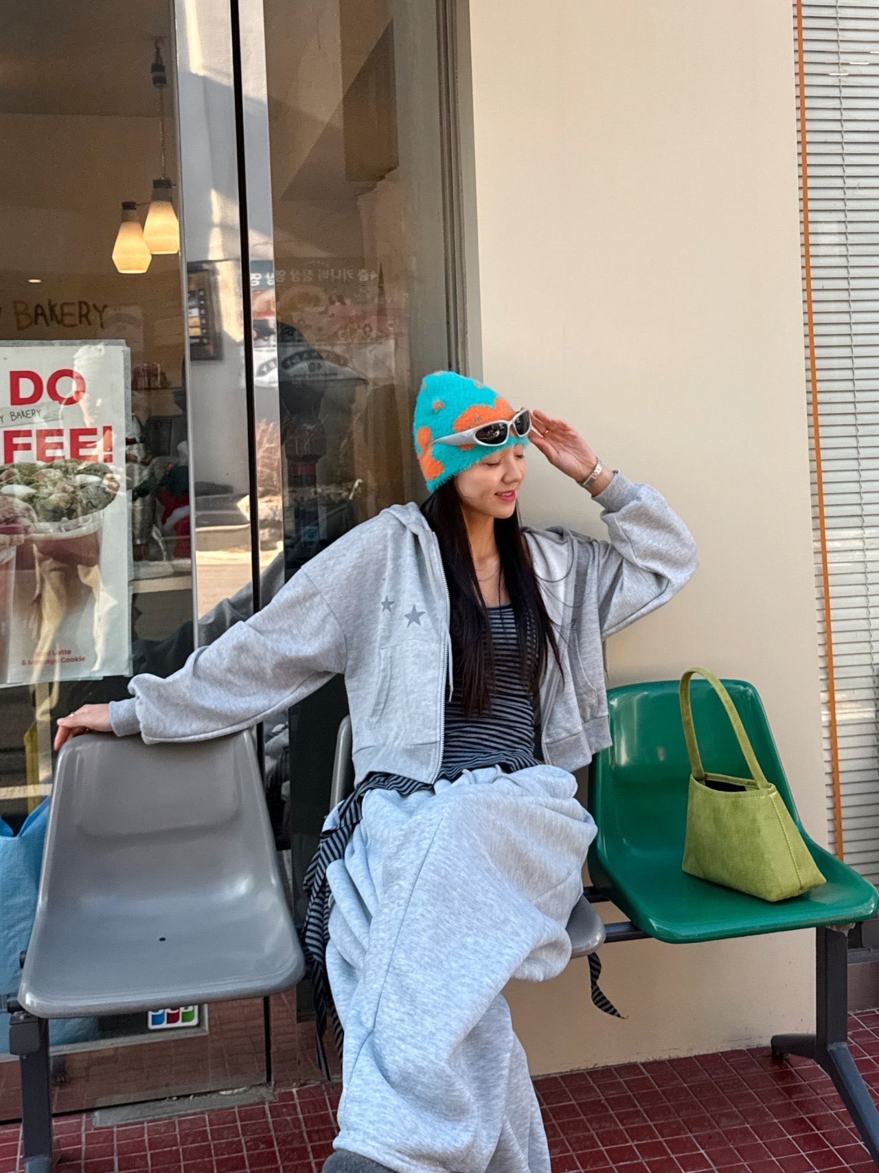 [Preorder 1st Drop Price] C3312 Serenity Spark Hoodie