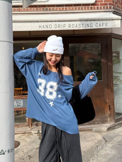 [Preorder 1st Drop Price] C3314 Cosmic 38 Sweater