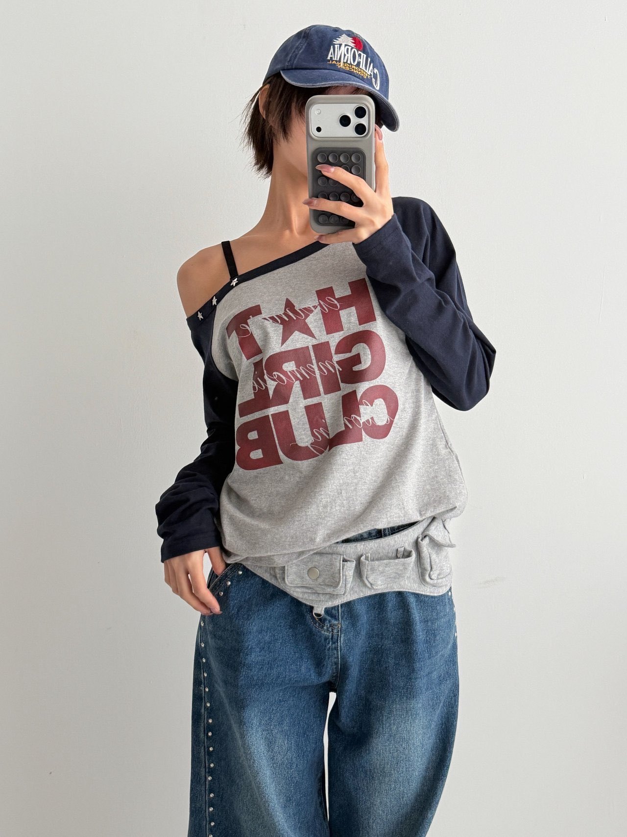 [Preorder 1st Drop Price] C3315 Hot Girl Club Sweater