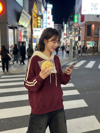 [Preorder 1st Drop Price] C3319 Crimson Henley Hoodie