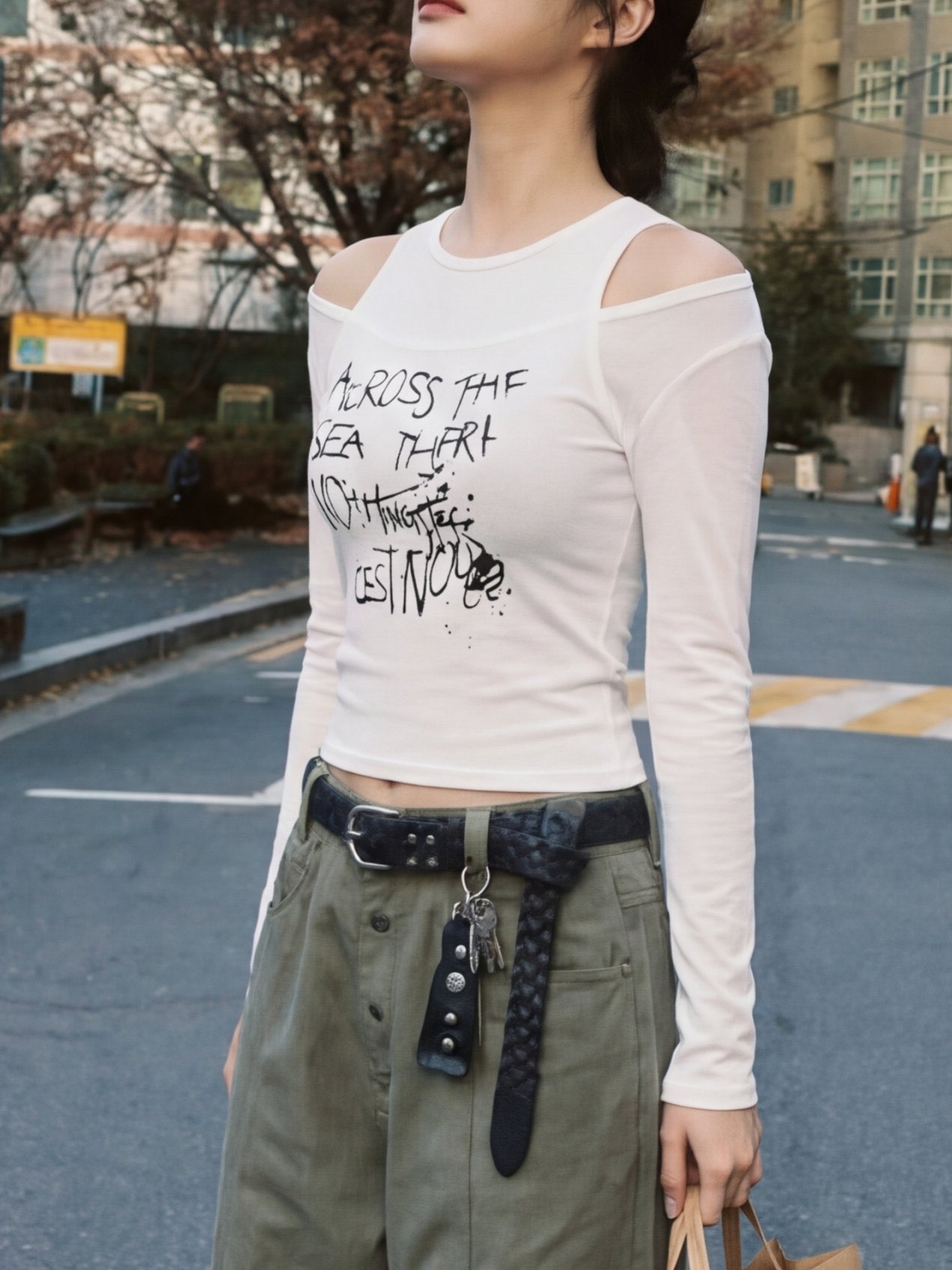 [Preorder 1st Drop Price] C3320 Seabound Graffiti Top