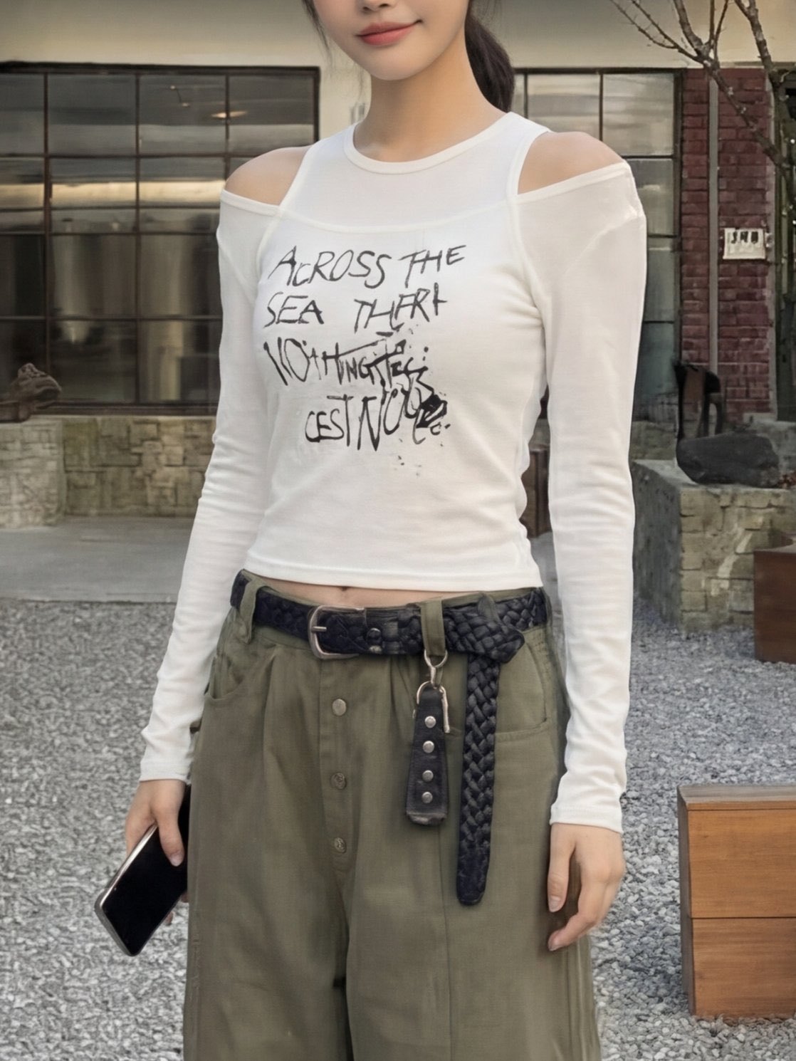 [Preorder 1st Drop Price] C3320 Seabound Graffiti Top