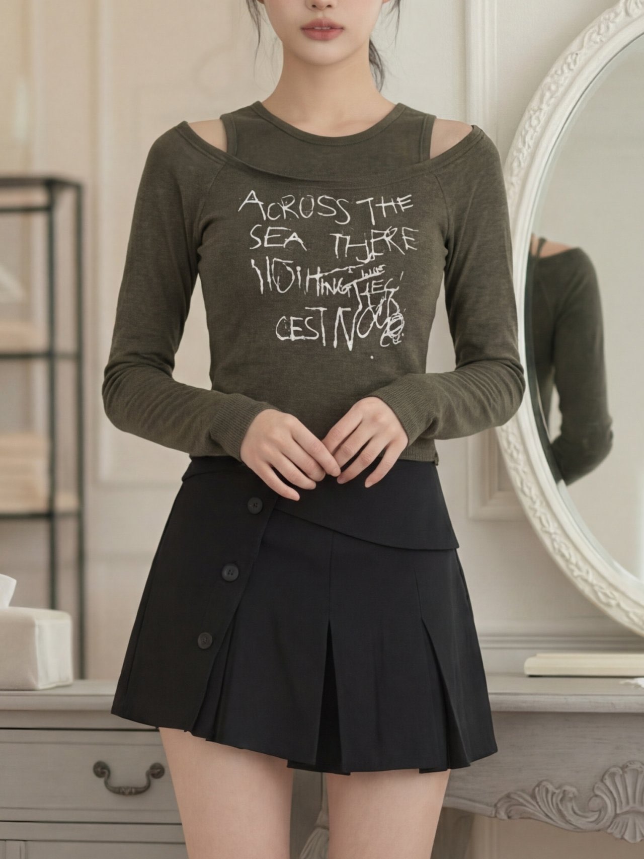 [Preorder 1st Drop Price] C3320 Seabound Graffiti Top