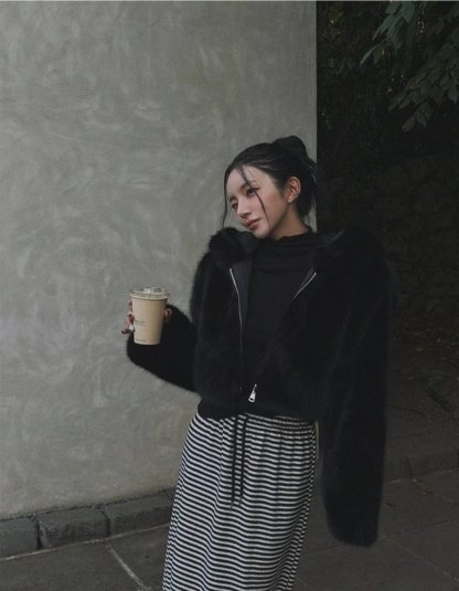 [WEBSITE EXCLUSIVE] C3504 Crop Cuddle Jacket