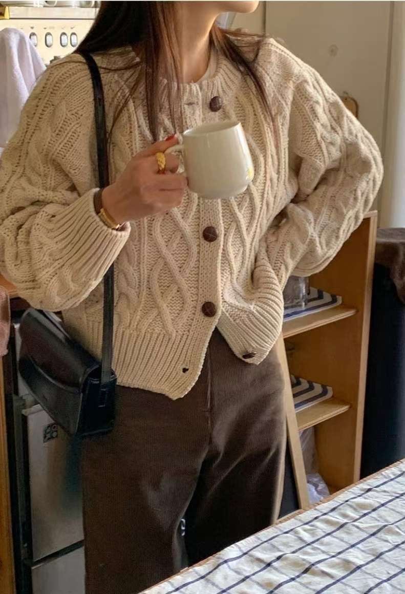 [WEBSITE EXCLUSIVE] C3702 Twist Knit Cardigan