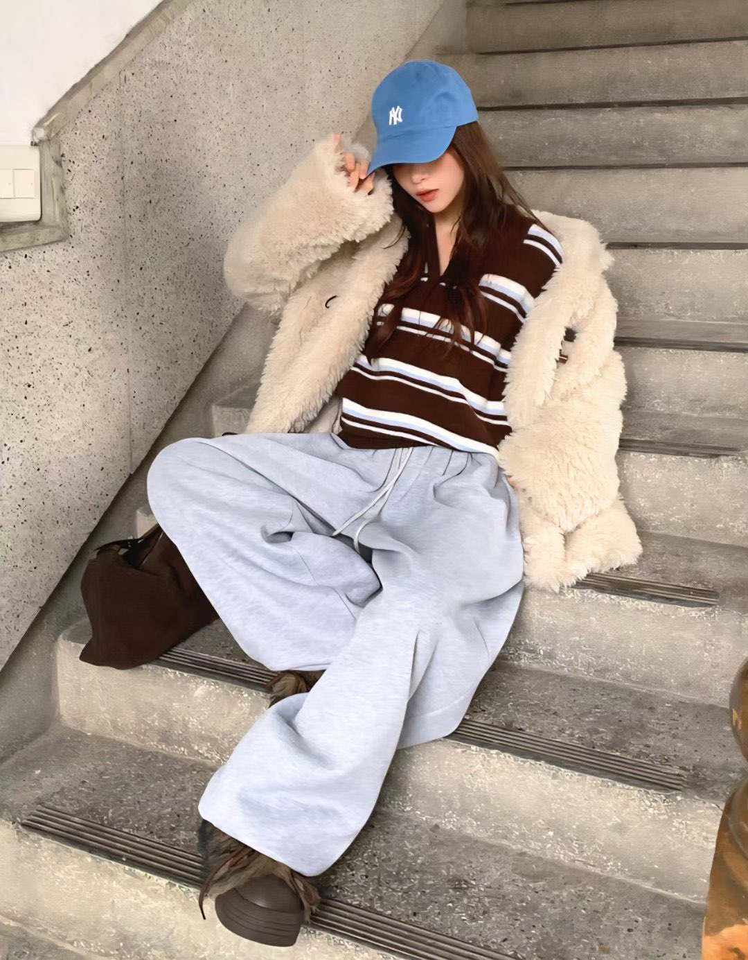 [Preorder 1st Drop Price] C3706 Soft Polo Sweater