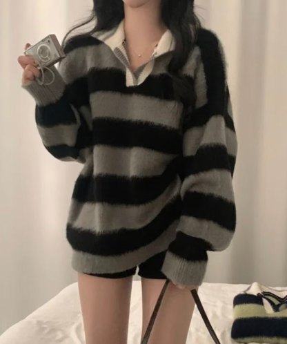 [WEBSITE EXCLUSIVE] C3902 Fluffy Collared Sweater