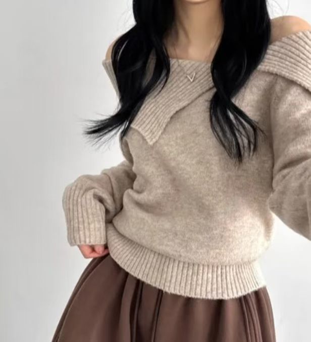 [Preorder 1st Drop Price] C3908 Soft Fragile Knit Sweater