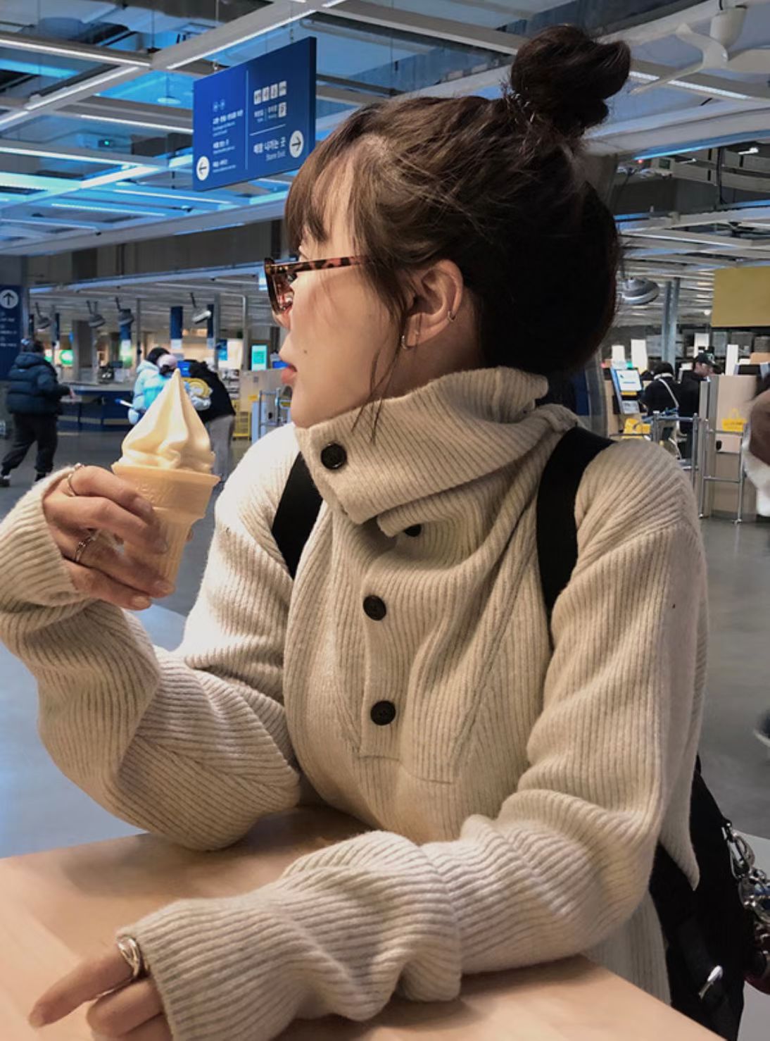 [Preorder 1st Drop Price] C3911 Cloudbreak Funnel Sweater