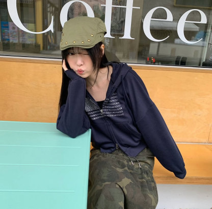 [Preorder 1st Drop Price] C4001 Glitter Drift Hoodie