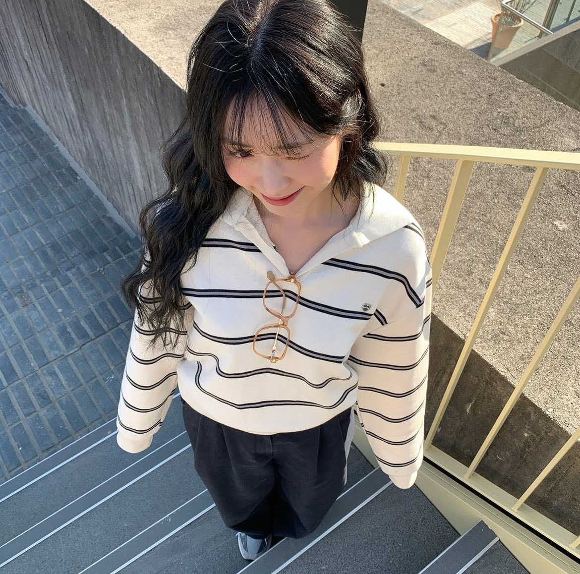 [Preorder 1st Drop Price] C4002 Heartbeat Collared Sweater