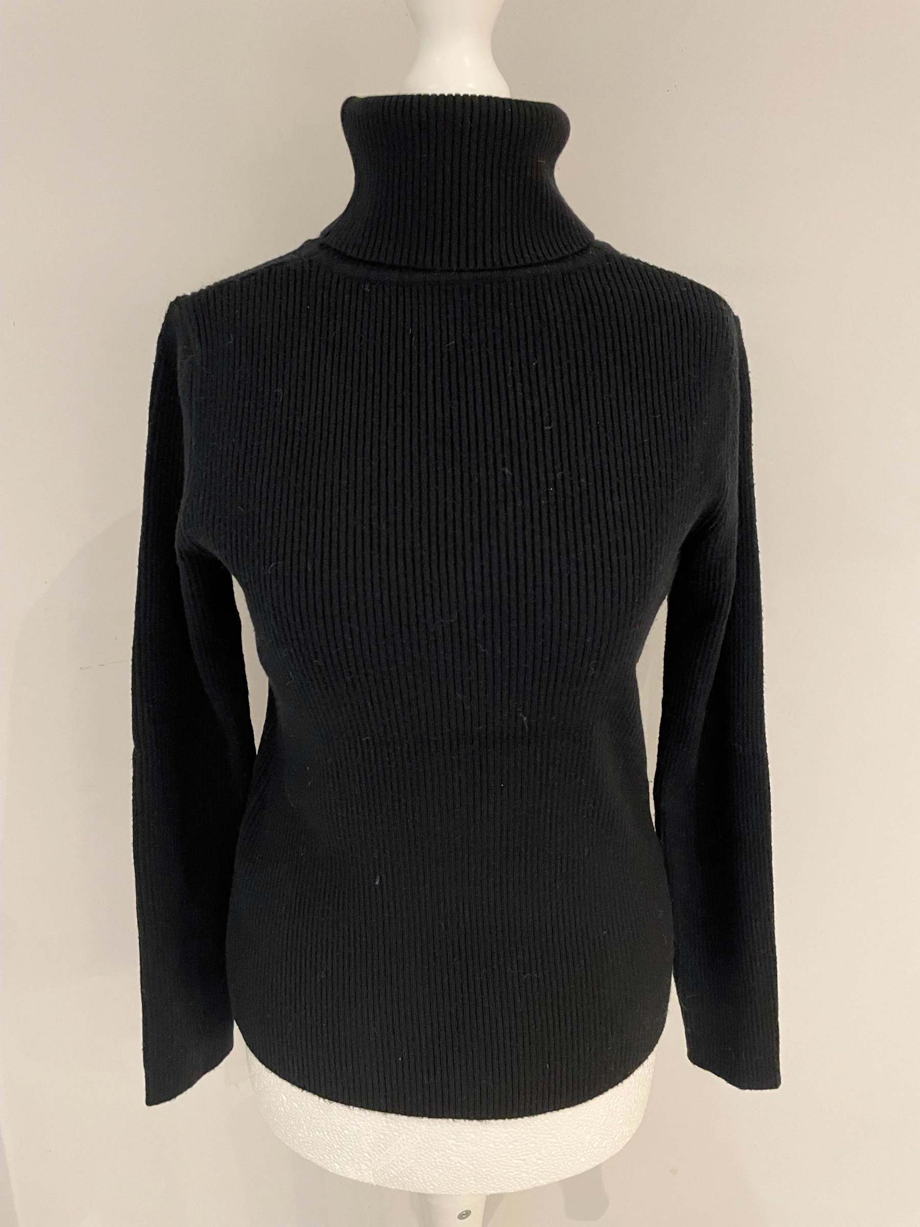 C4101 Basic Turtleneck Top