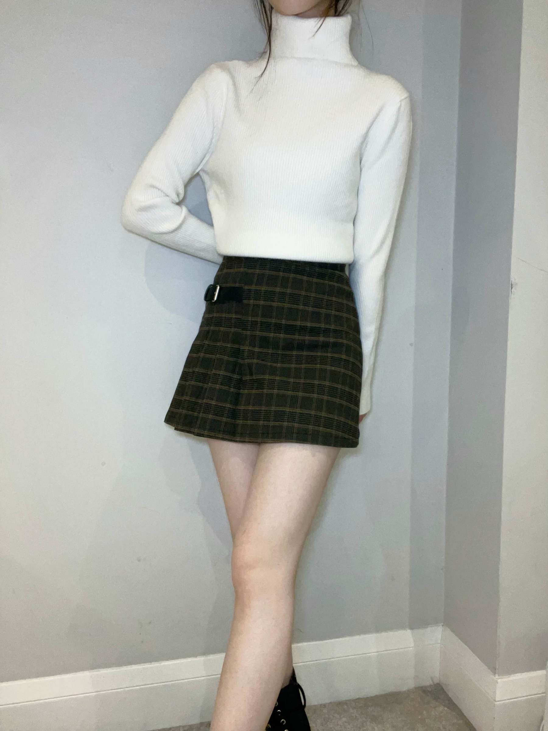 C4101 Basic Turtleneck Top