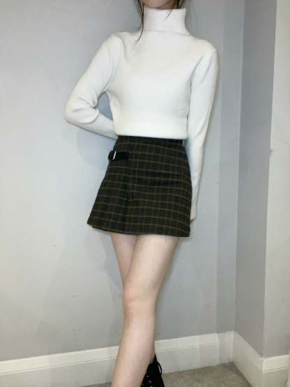 C4101 Basic Turtleneck Top