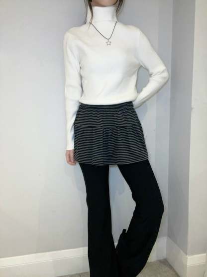 C4101 Basic Turtleneck Top