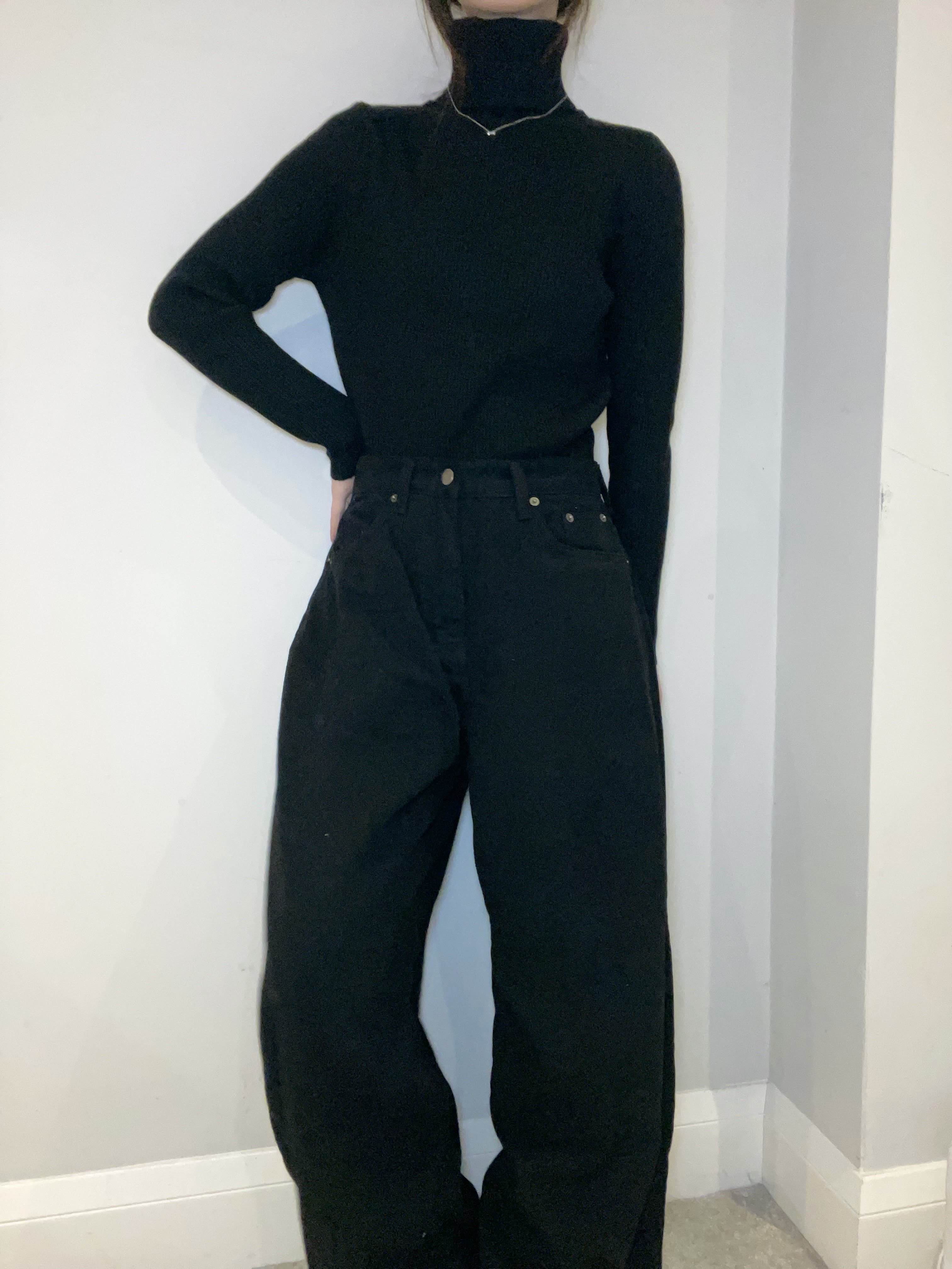 C4101 Basic Turtleneck Top