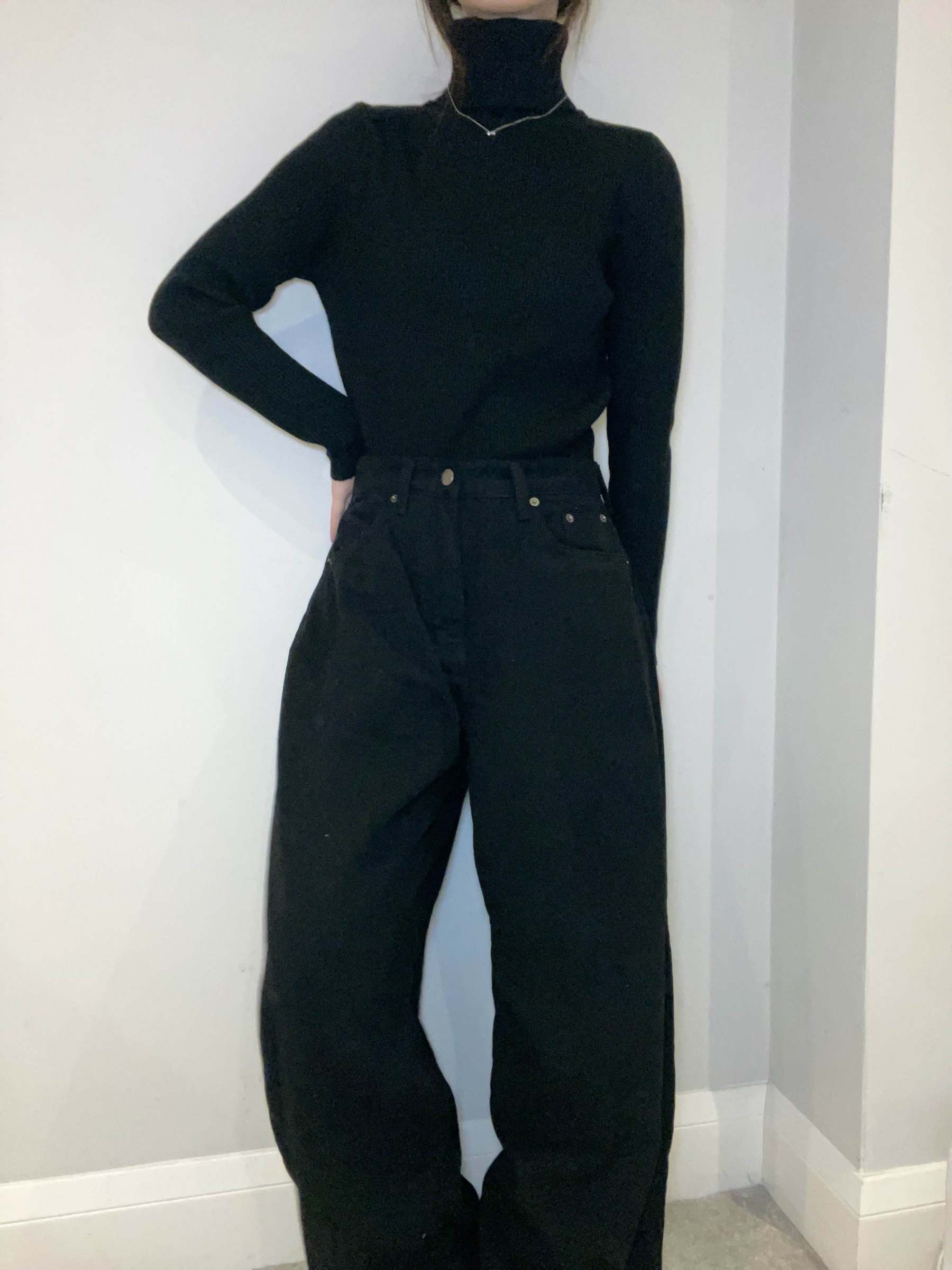 C4101 Basic Turtleneck Top