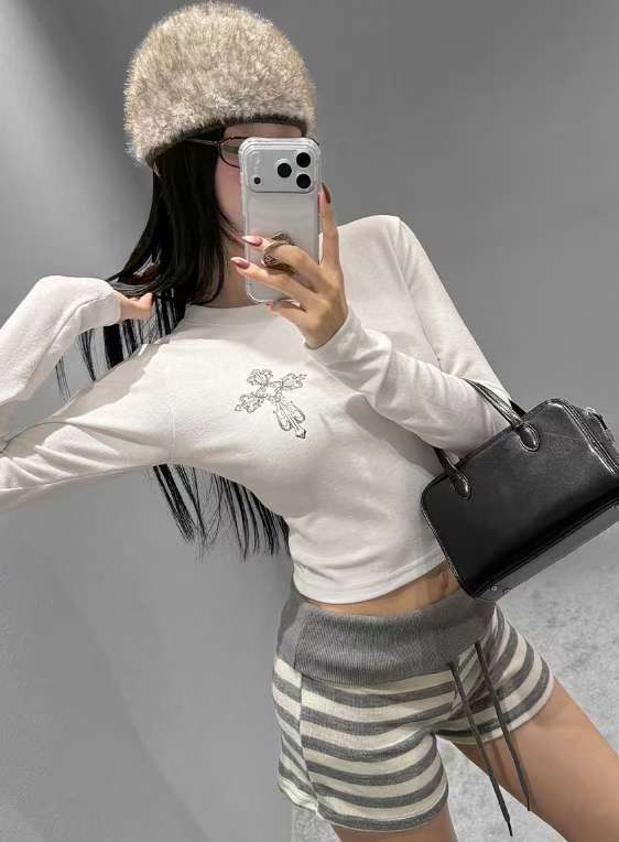 [Preorder 1st Drop Price] C4206 Heartspire Top