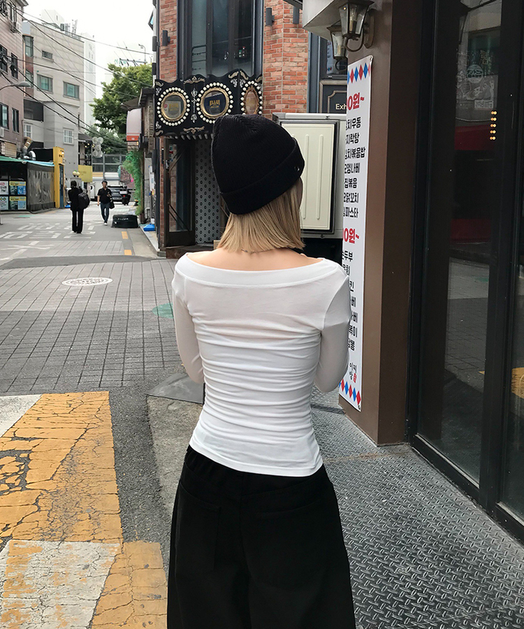 [Preorder 1st Drop Price] C4207 Tilted Daydream Top