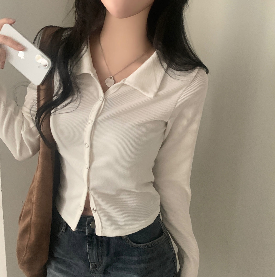 Lune Minimal Cardigan