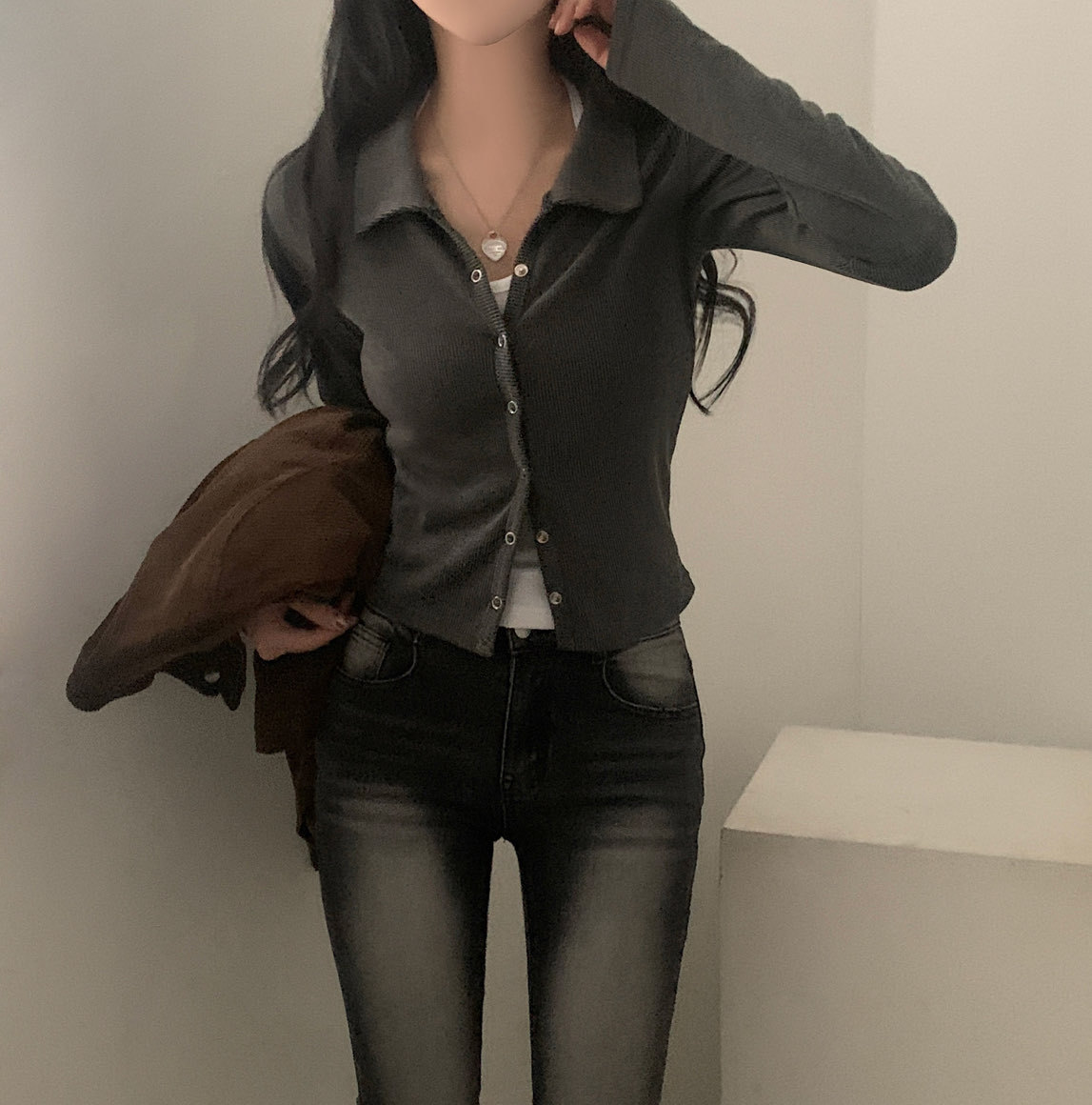 [Preorder 1st Drop Price] C4208 Lune Minimal Cardigan