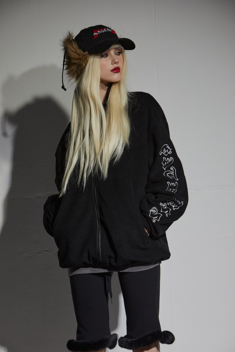 [Preorder 1st Drop Price] C4502 Acrtic Script Jacket