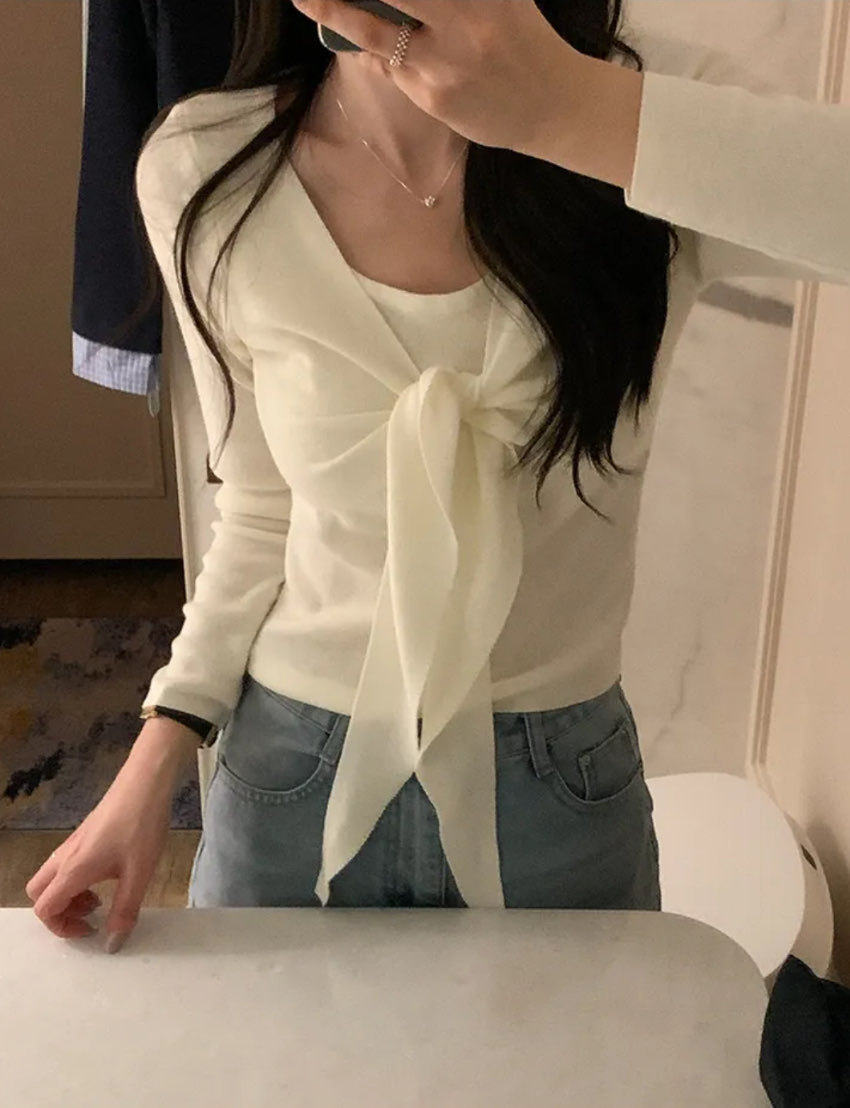 Elowen Knot Top