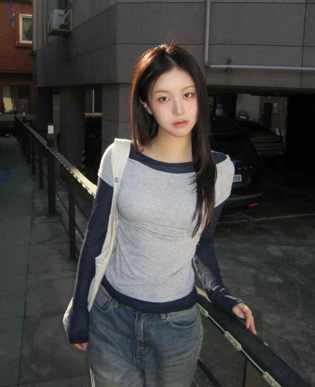 [Preorder 1st Drop Price] C4903 Shadow Layer Top