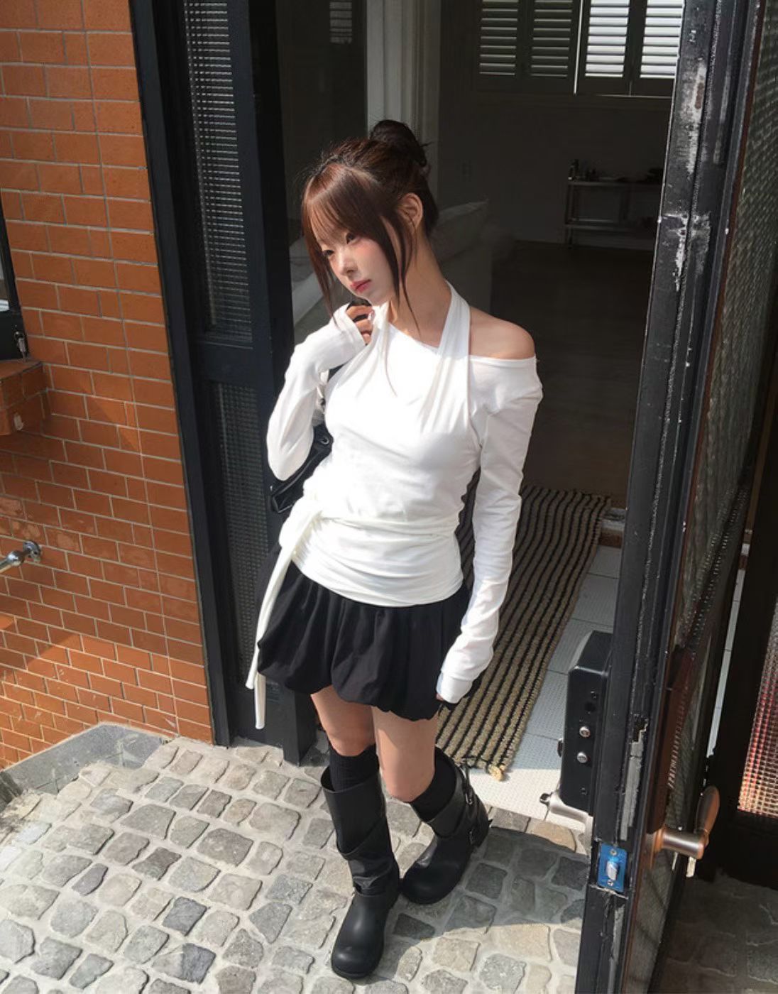 [Preorder 1st Drop Price] C4904 Astra Strap Top