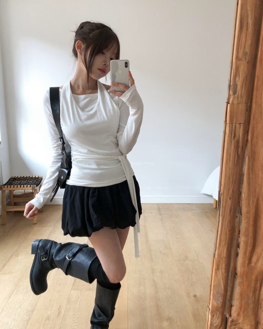 [Preorder 1st Drop Price] C4904 Astra Strap Top