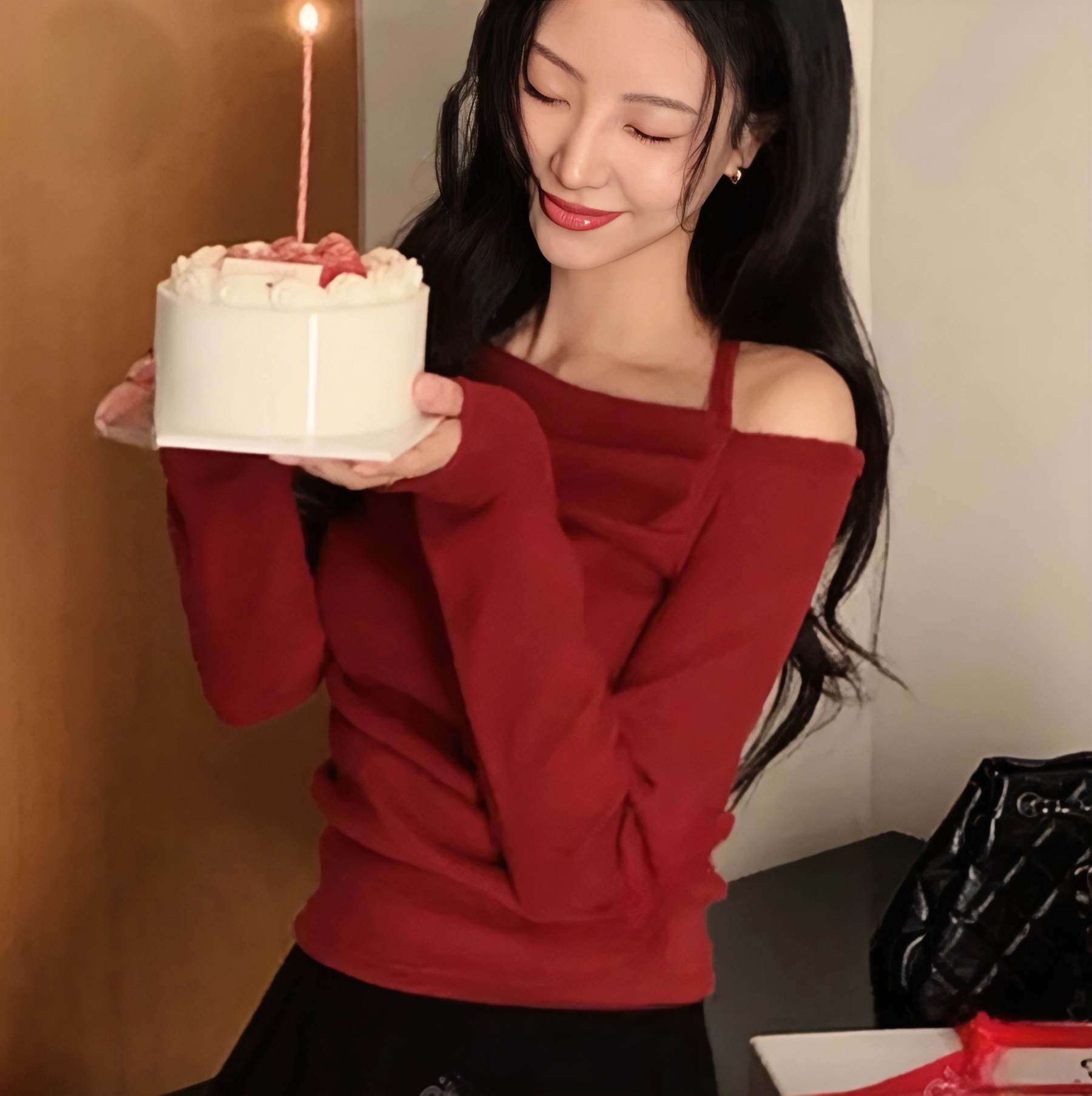 [Preorder 1st Drop Price] C601 Soft Allure Halter Top