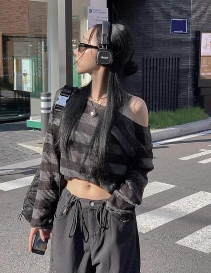[Preorder 1st Drop Price] C604 Afterdark Striped Top