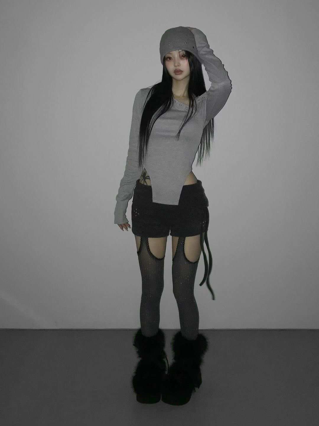 [Preorder 1st Drop Price] C809 Cutline Siren Hoodie