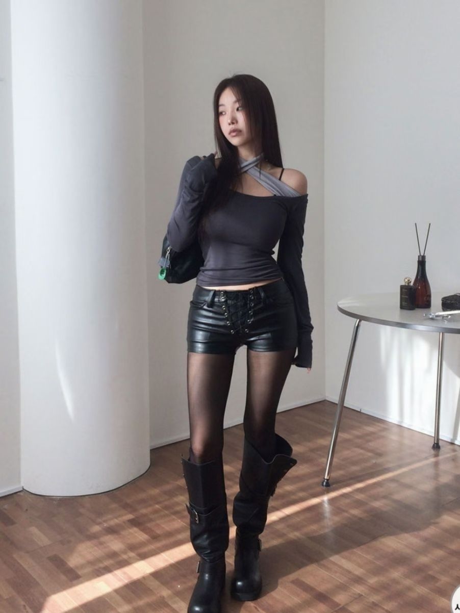 [Preorder 1st Drop Price] C811 Helix Veil Top