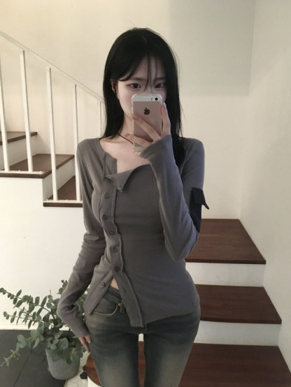 [Preorder 1st Drop Price] C817 Veyra Asym Top